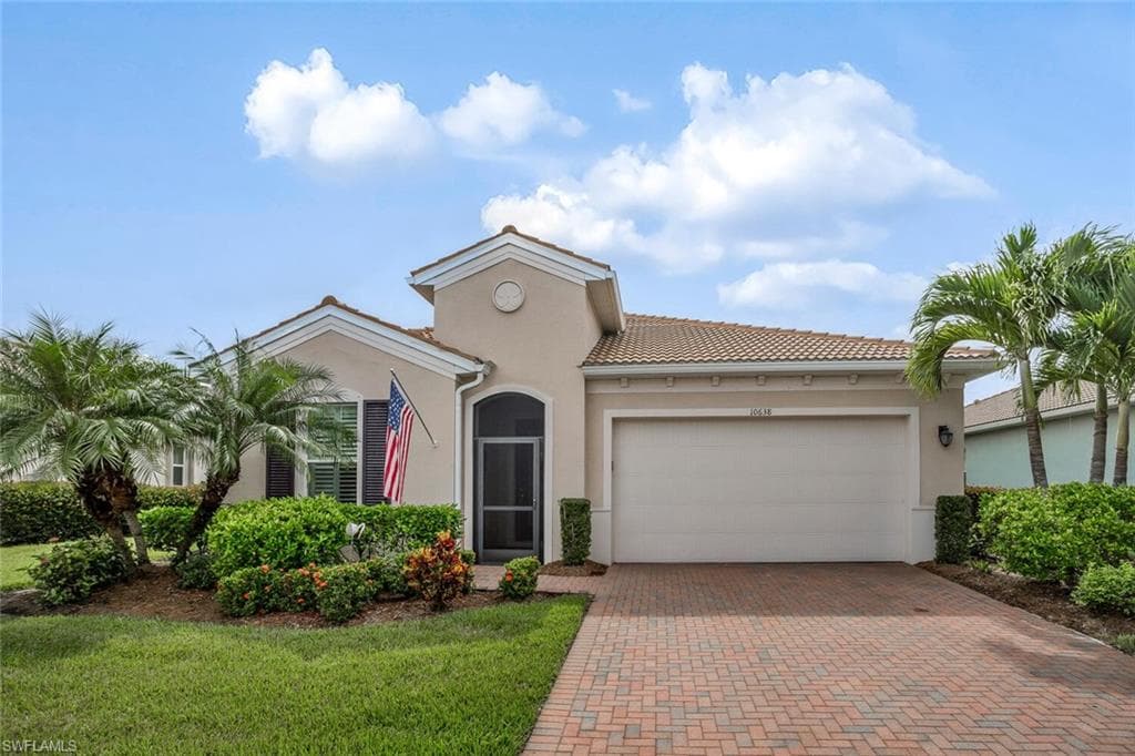 10638 Carena CIR FORT MYERS, FL 33913