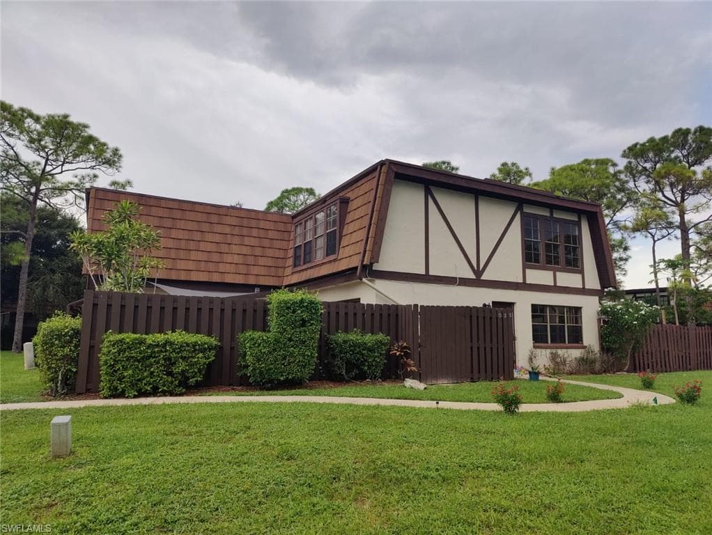 103 WEYBRIDGE CIR B Weybridge Cir CIR PALM BEACH, FL 33411