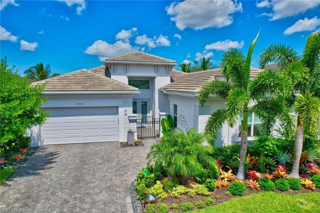 28582 Wharton DR BONITA SPRINGS, FL 34135