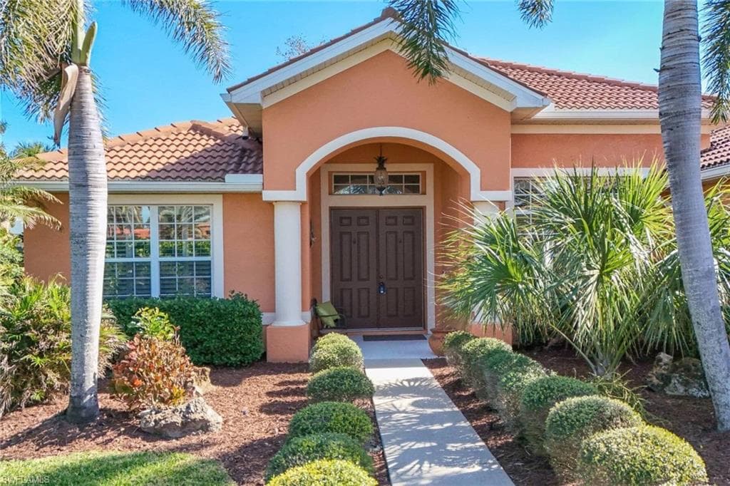 9794 Las Brisas CT FORT MYERS, FL 33919