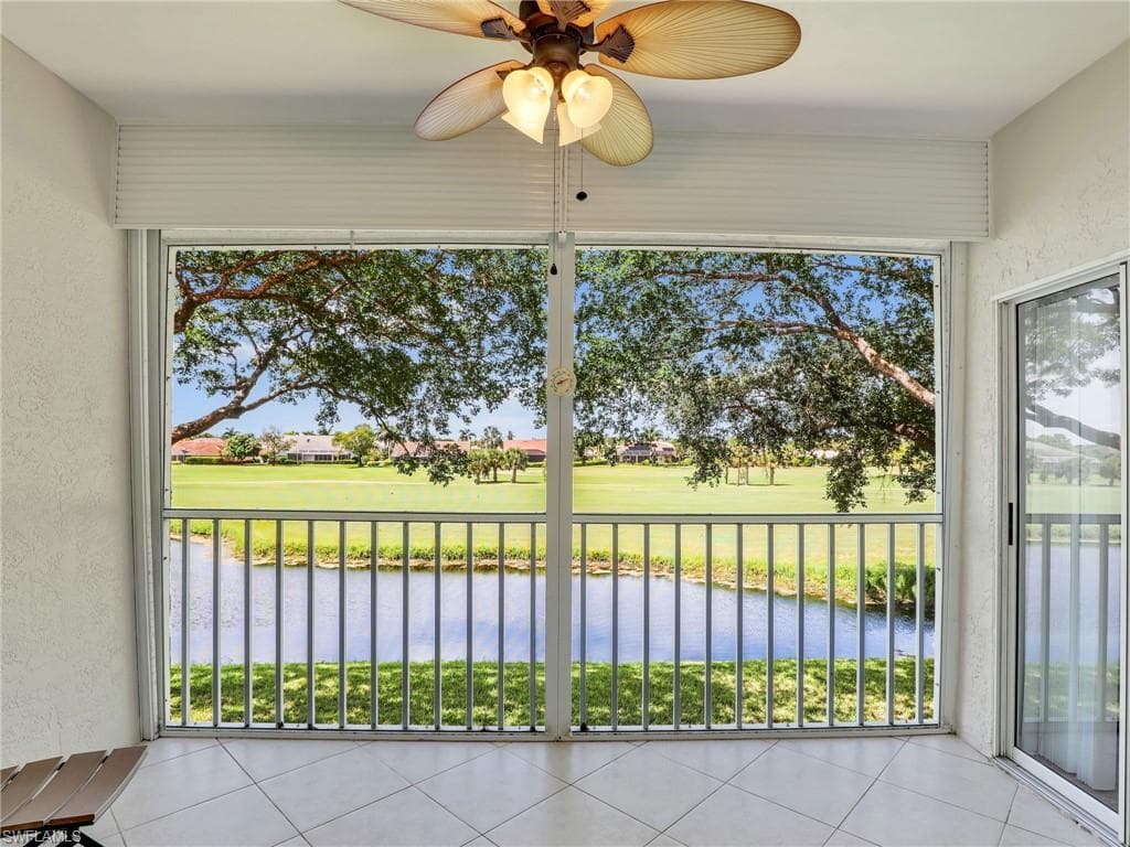9855 Costa Mesa LN 407 BONITA SPRINGS, FL 34135