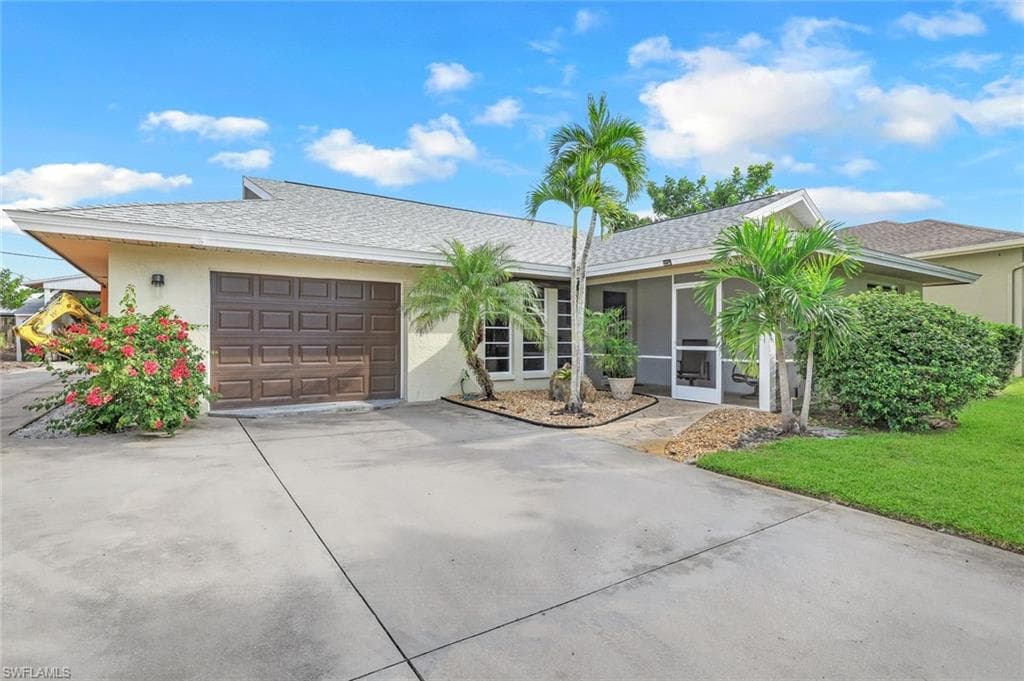 1005 Hilltop DR NAPLES, FL 34103