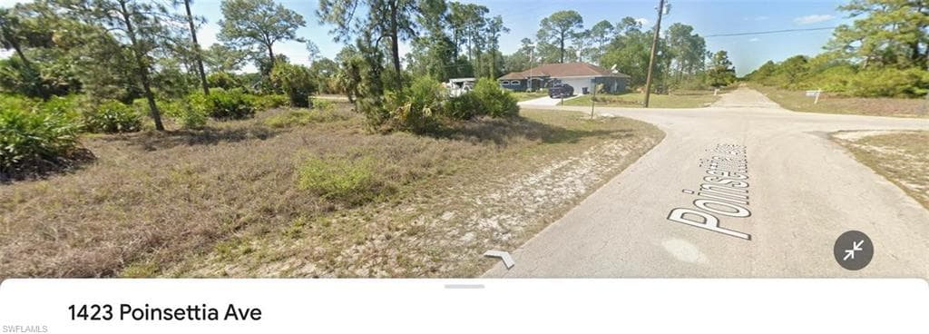 1423 Poinsettia AVE LEHIGH ACRES, FL 33972