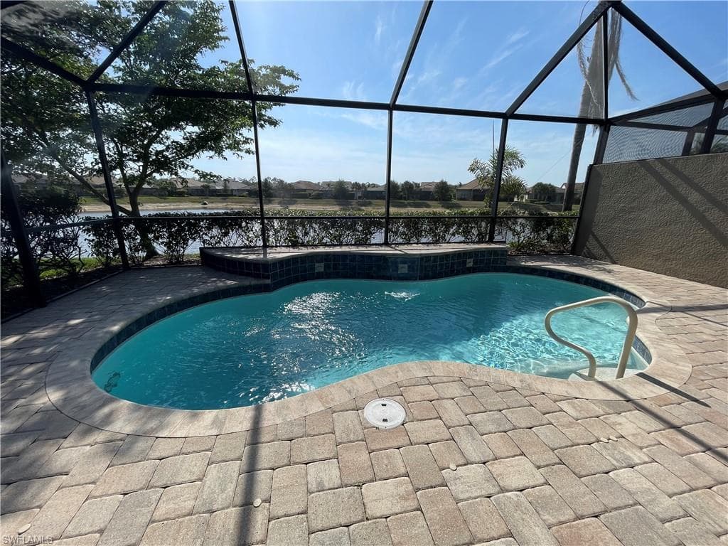 7631 Jacaranda LN NAPLES, FL 34114