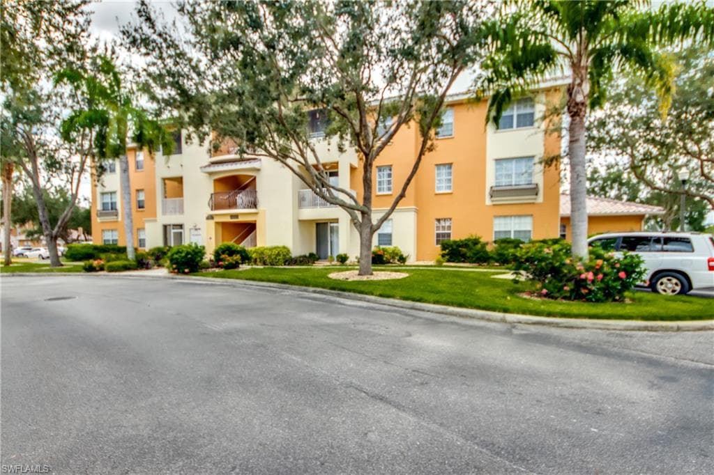3939 Pomodoro CIR 204 CAPE CORAL, FL 33909
