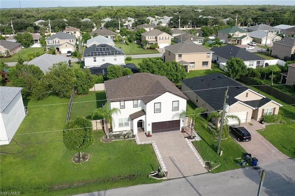 26665 Lincoln AVE BONITA SPRINGS, FL 34135