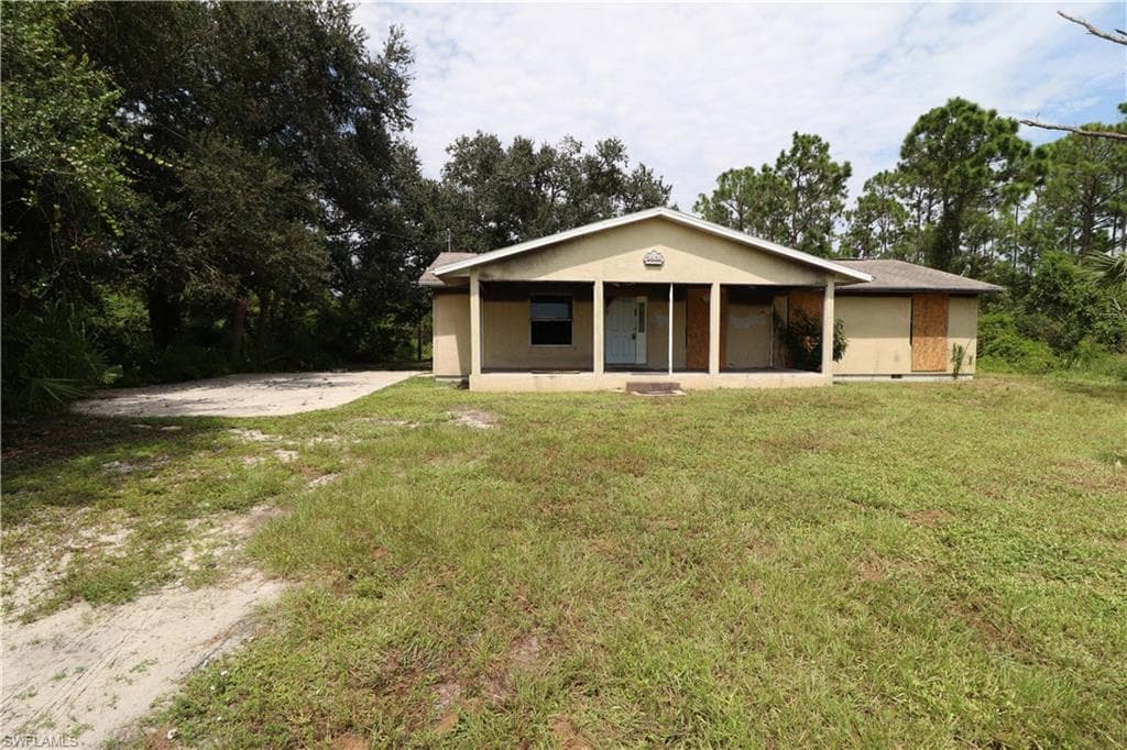 3508 4th ST SW LEHIGH ACRES, FL 33976