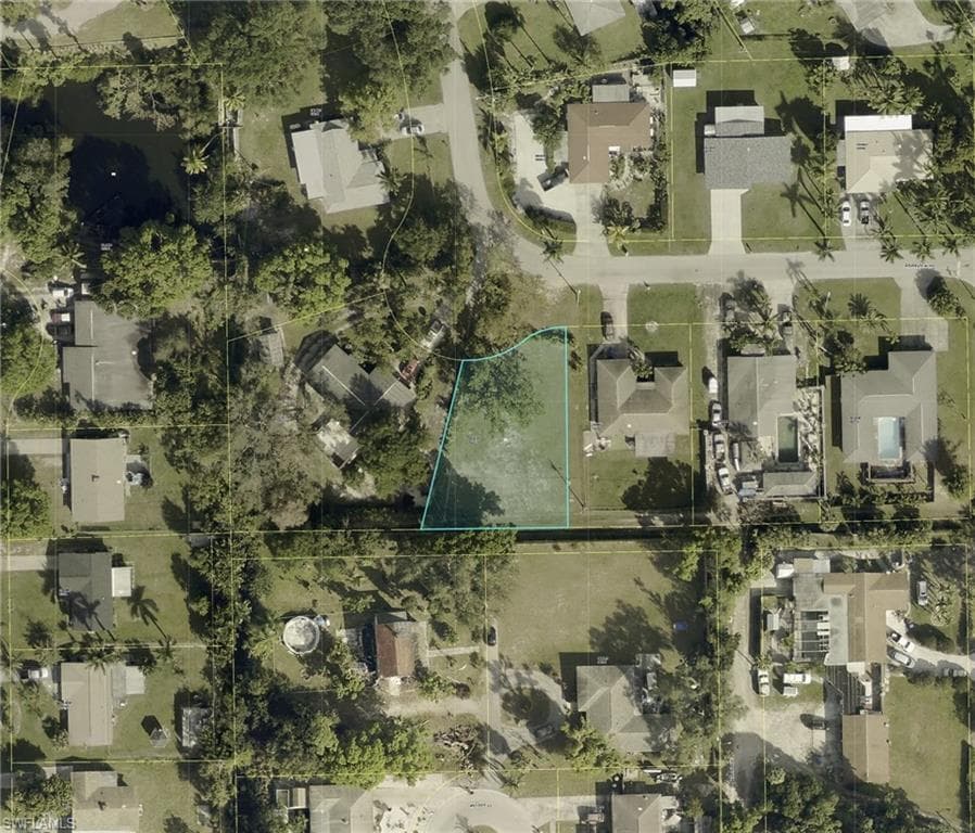 4208 Riverview RD FORT MYERS, FL 33905