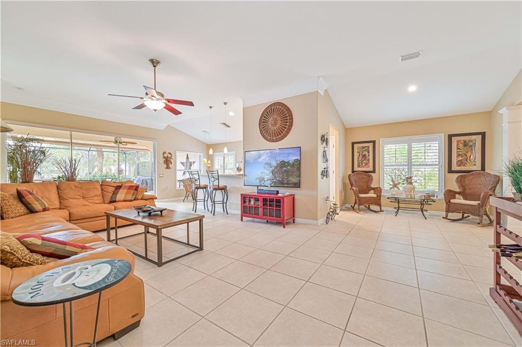 11043 Iron Horse WAY FORT MYERS, FL 33913