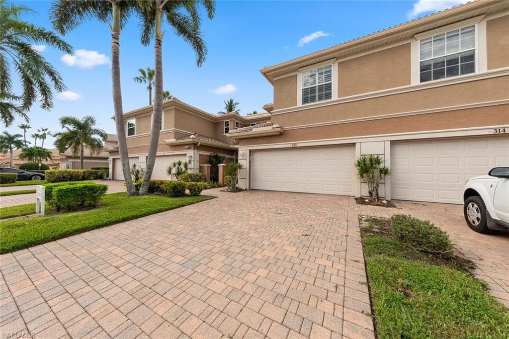 13850 Lake Mahogany BLVD 313 FORT MYERS, FL 33907