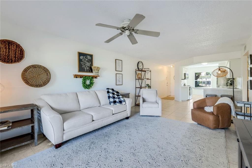 3970 Leeward Passage CT 101 BONITA SPRINGS, FL 34134