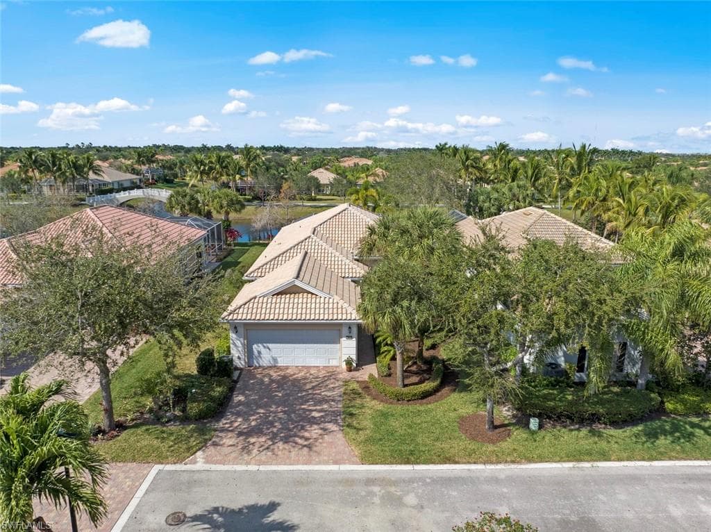 28808 Yellow Fin TRL BONITA SPRINGS, FL 34135