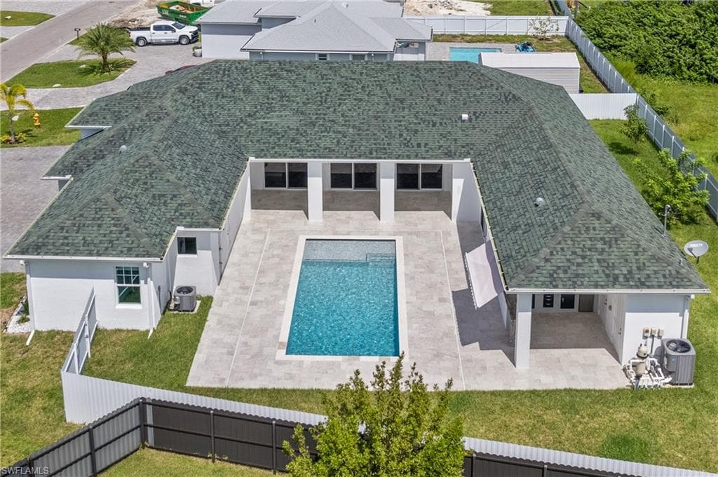 111 NW 2nd AVE CAPE CORAL, FL 33993