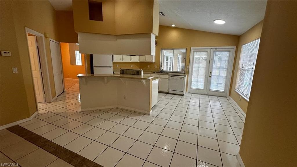 1939 SE 1st TER CAPE CORAL, FL 33990