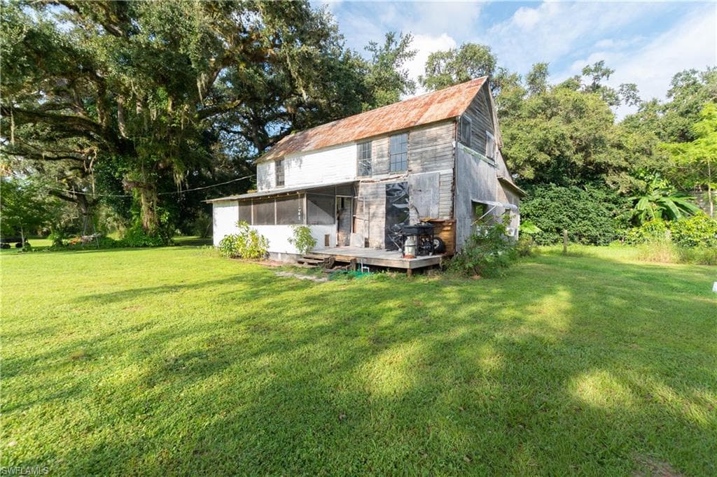 2385 County Road 78 LABELLE, FL 33935