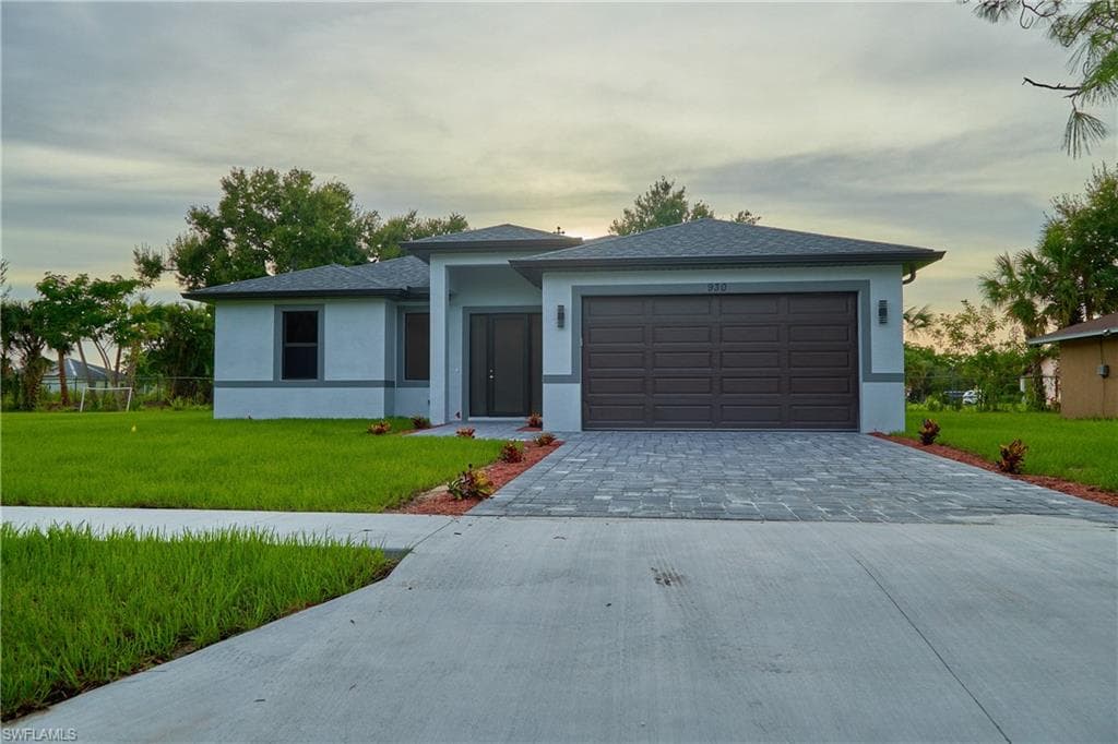 930 Zana DR FORT MYERS, FL 33905