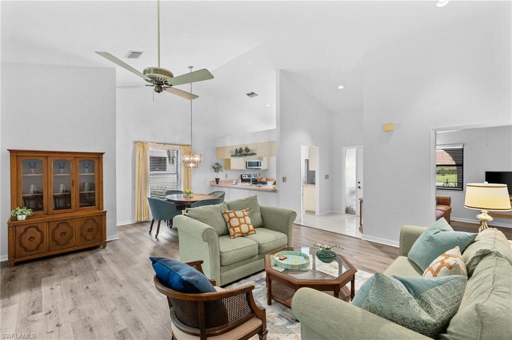 801 Kings WAY NAPLES, FL 34104