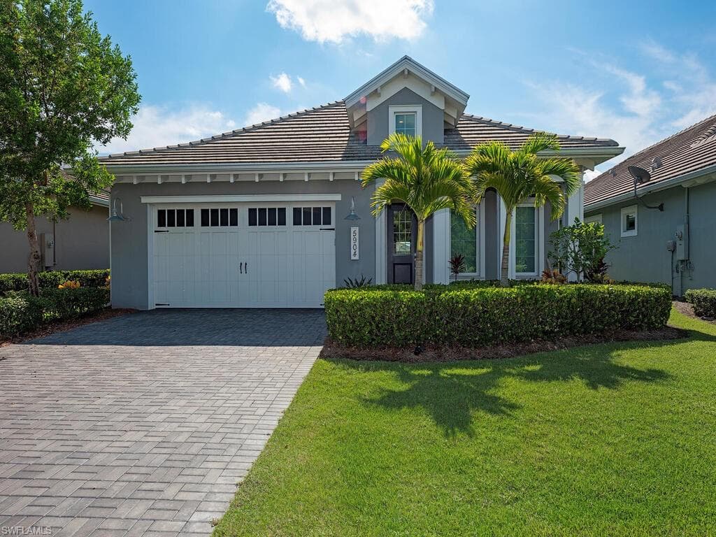 5904 ANTIGUA WAY NAPLES, FL 34113