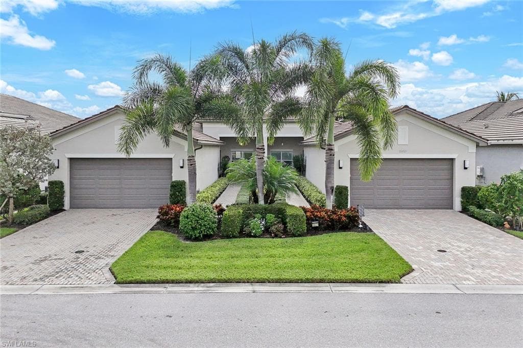 28425 Abruzzo DR BONITA SPRINGS, FL 34135