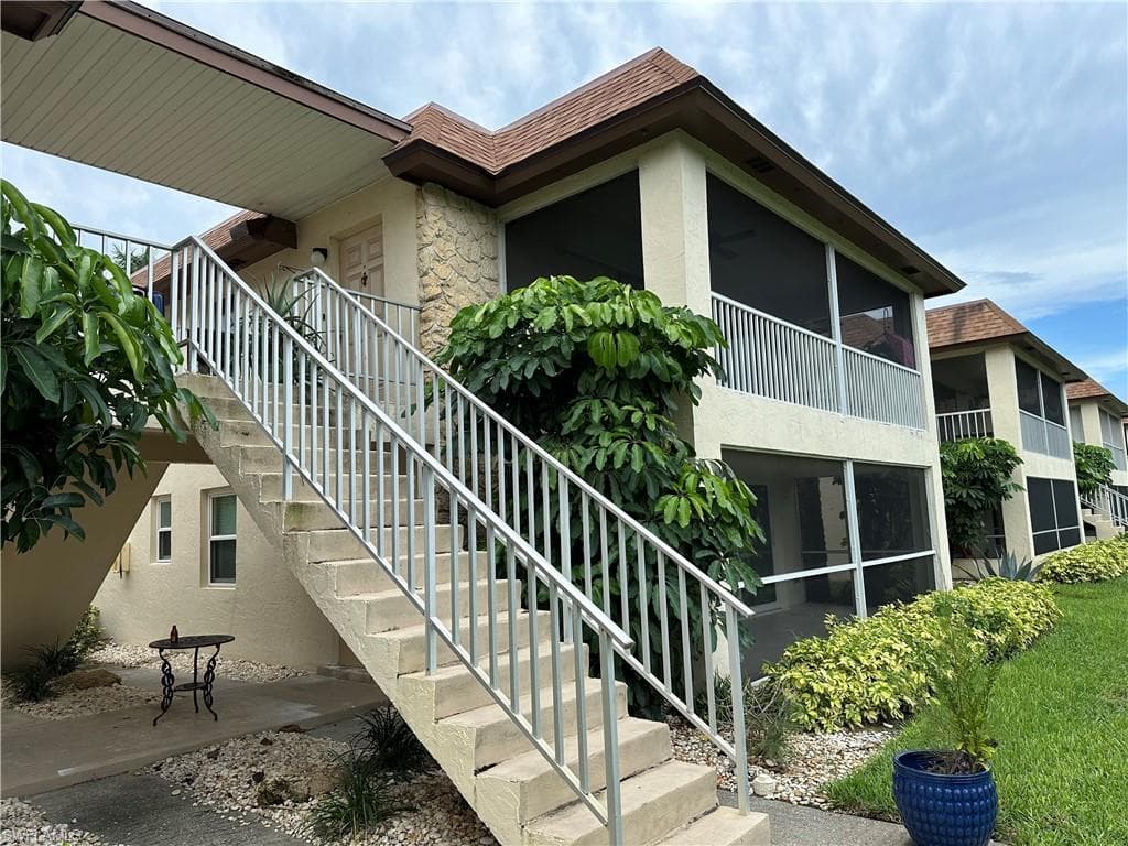 1155 Sandpiper ST F6 NAPLES, FL 34102