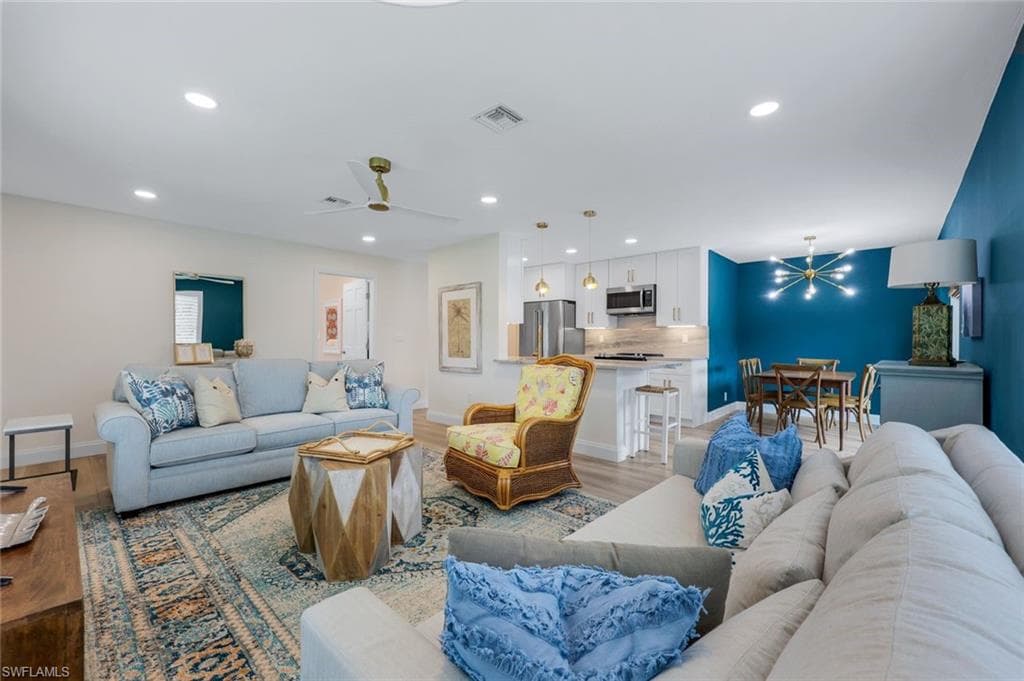 27031 Jackson AVE BONITA SPRINGS, FL 34135