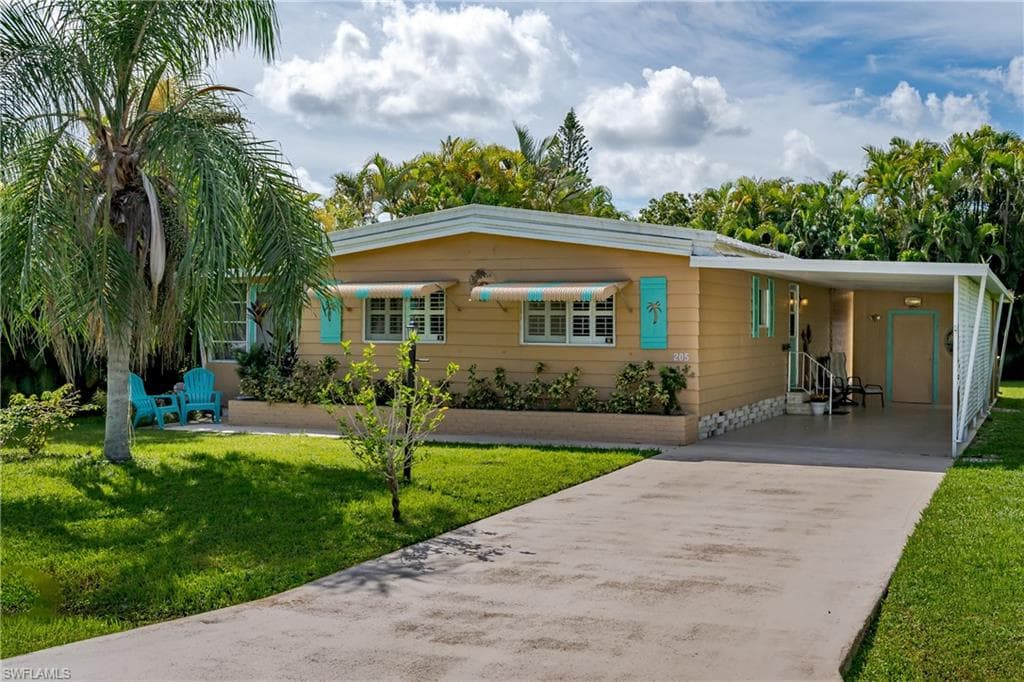 205 Rookery RD NAPLES, FL 34114