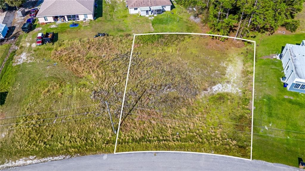 5008 Jones DR LEHIGH ACRES, FL 33973