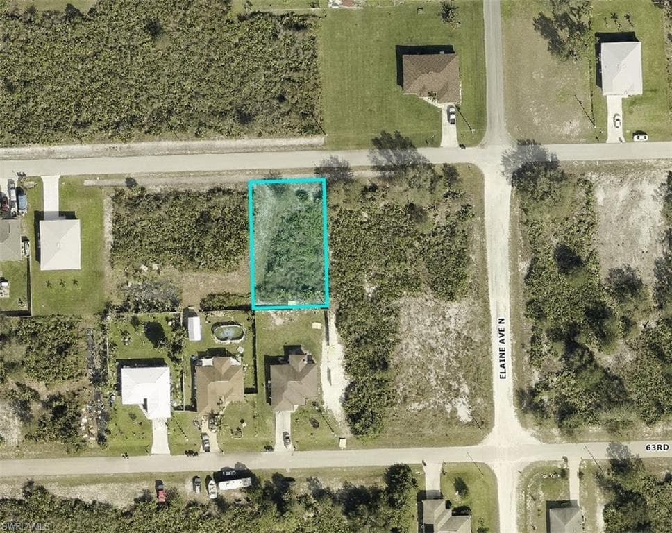 2705 64th ST W LEHIGH ACRES, FL 33971