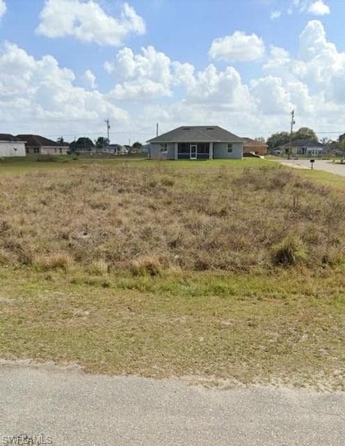 3919 7th ST SW LEHIGH ACRES, FL 33976