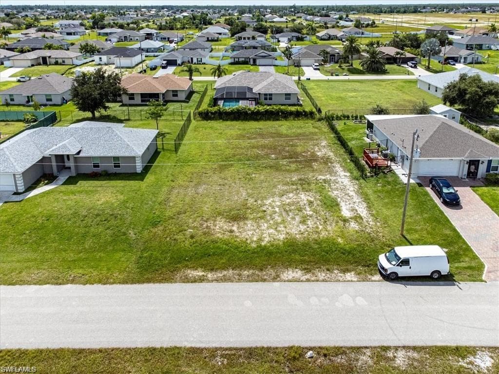 4132 NE 16th AVE CAPE CORAL, FL 33909