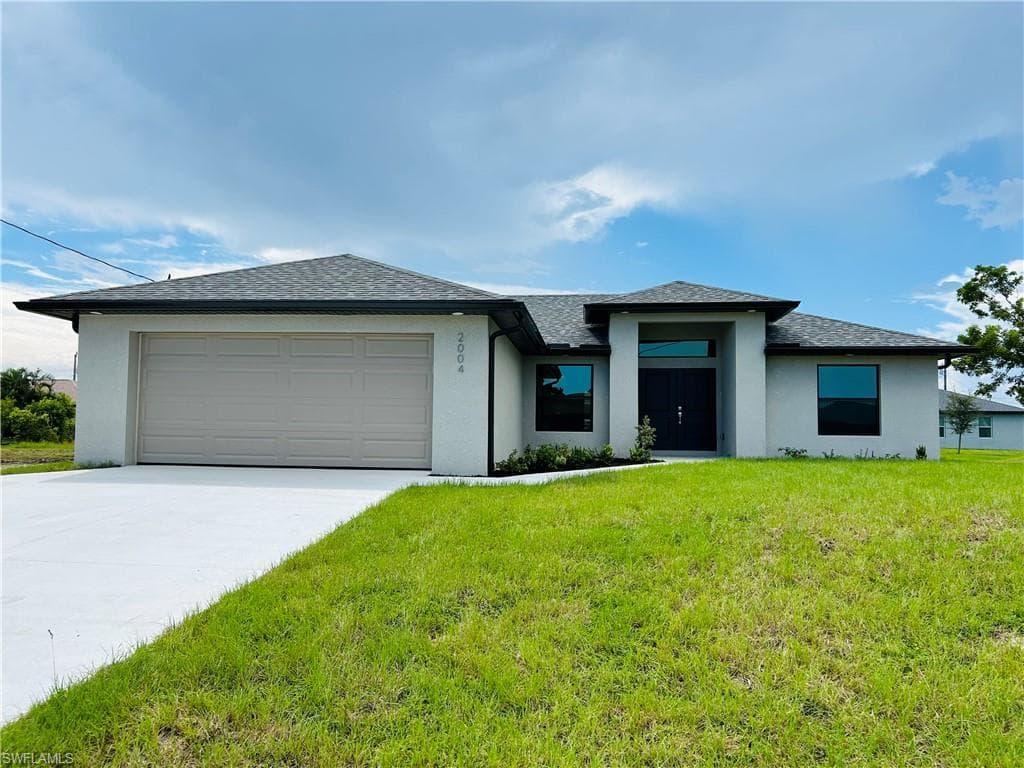 2004 Embers PKWY W CAPE CORAL, FL 33993