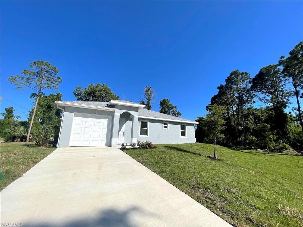 4661 29 ST SW LEHIGH ACRES, FL 33973