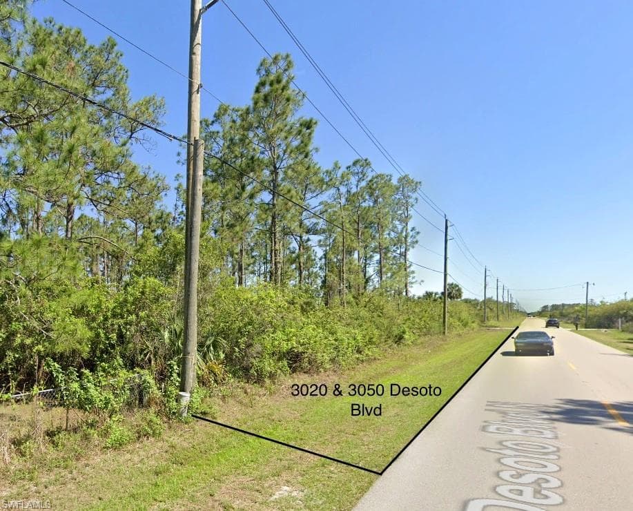 3020 & 3050 Desoto BLVD N NAPLES, FL 34120
