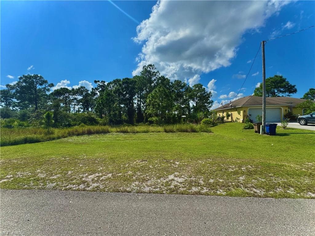 578 Eisenhower BLVD LEHIGH ACRES, FL 33974