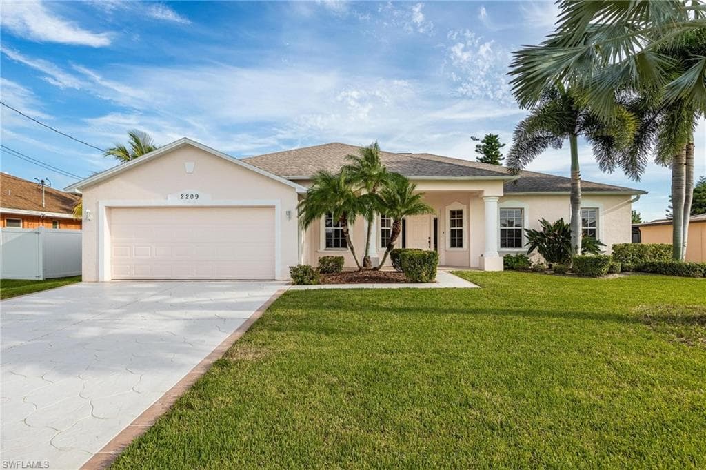 2209 SE 14th TER CAPE CORAL, FL 33990
