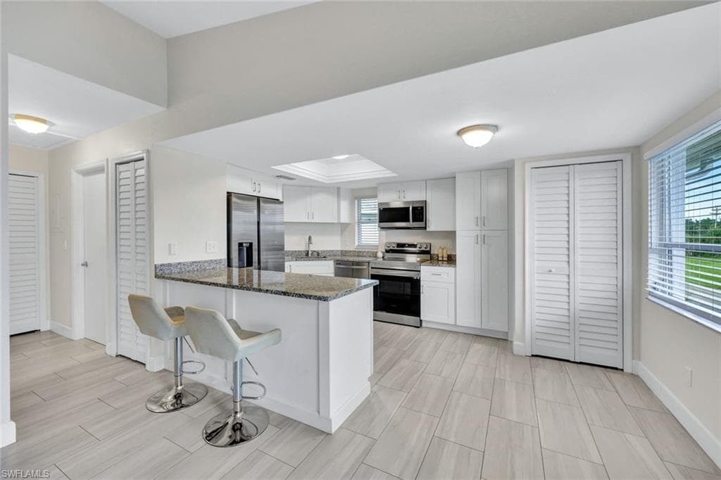 5023 SW 16th PL 202 CAPE CORAL, FL 33914