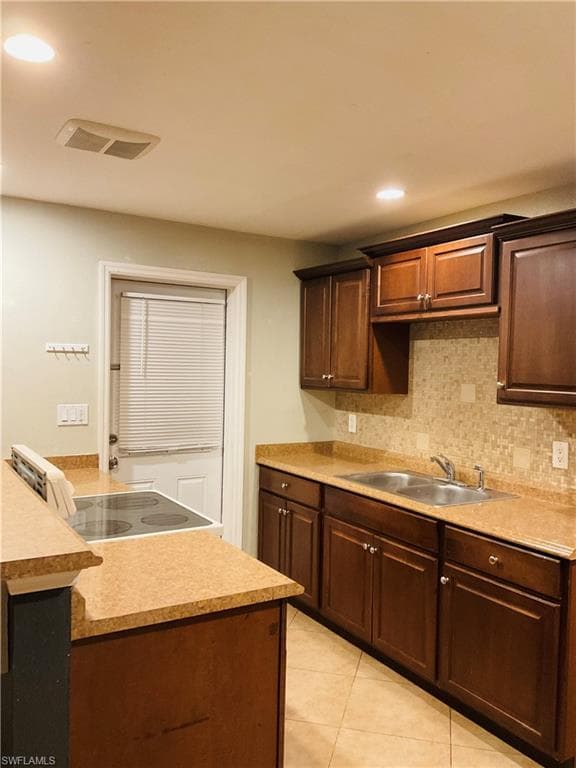 3306 Edgewood AVE FORT MYERS, FL 33916