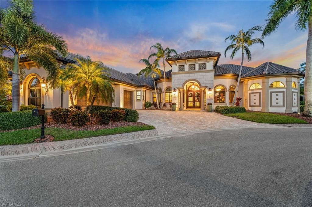 5651 Pennant CT CAPE CORAL, FL 33914