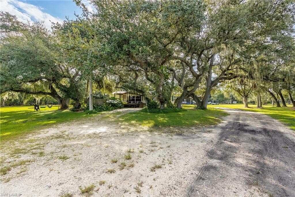 11211 Lazy Acres LN FORT MYERS, FL 33905