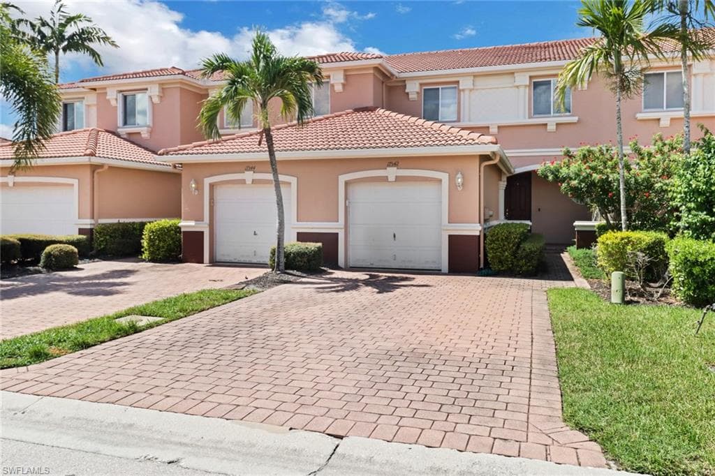 17542 Cherry Ridge LN FORT MYERS, FL 33967