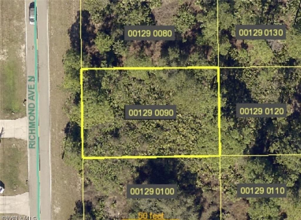 1816 RICHMOND AVE LEHIGH ACRES, FL 33972