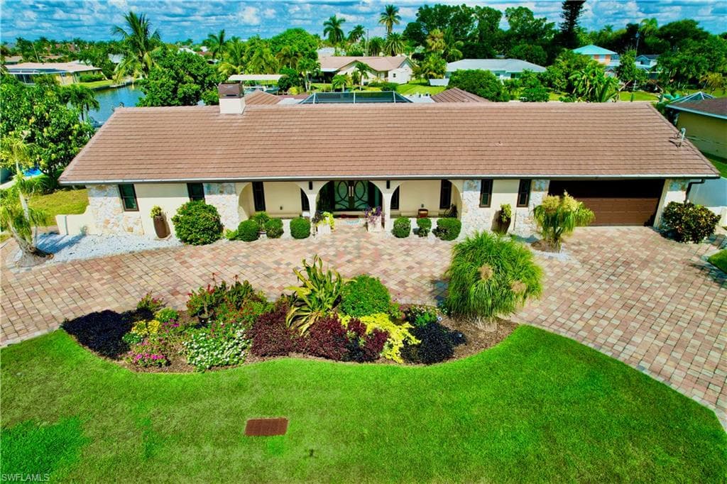 5249 Tiffany CT CAPE CORAL, FL 33904