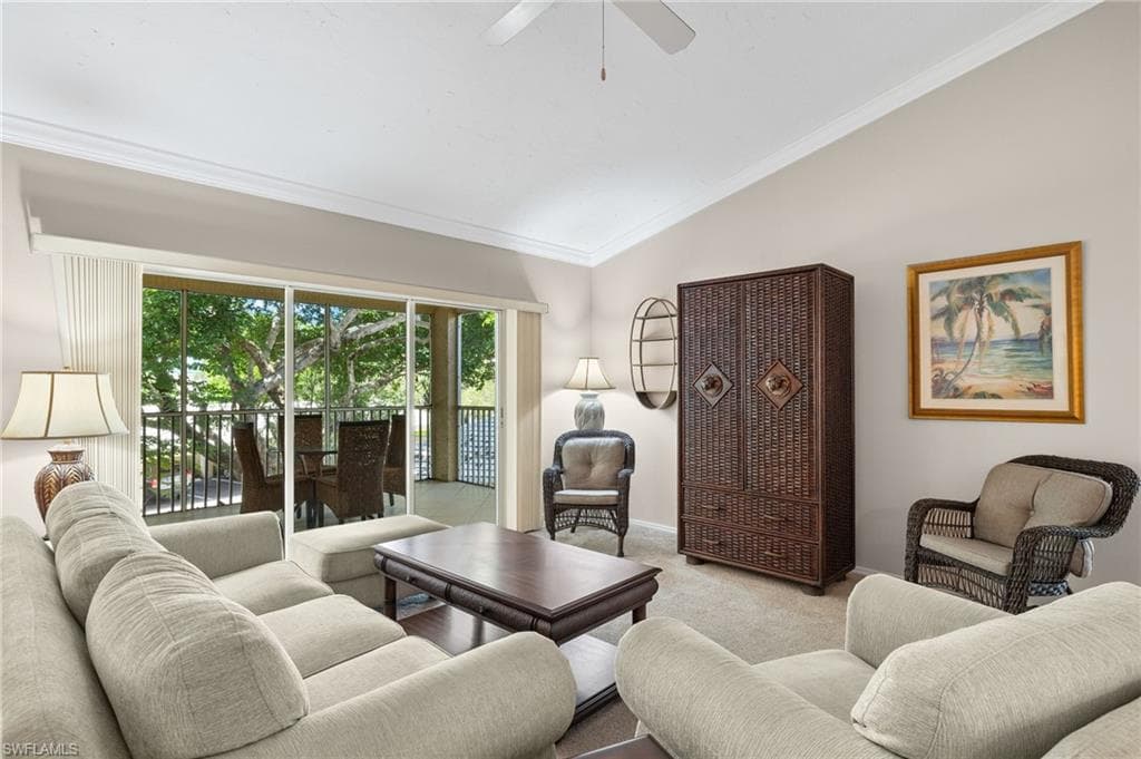 5817 Glencove DR 405 NAPLES, FL 34108