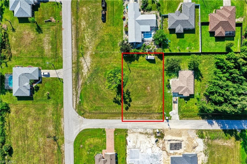 1814 NE 5th CT CAPE CORAL, FL 33909