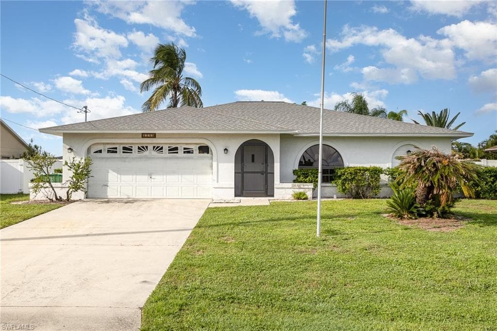 1119 SE 29th ST CAPE CORAL, FL 33904