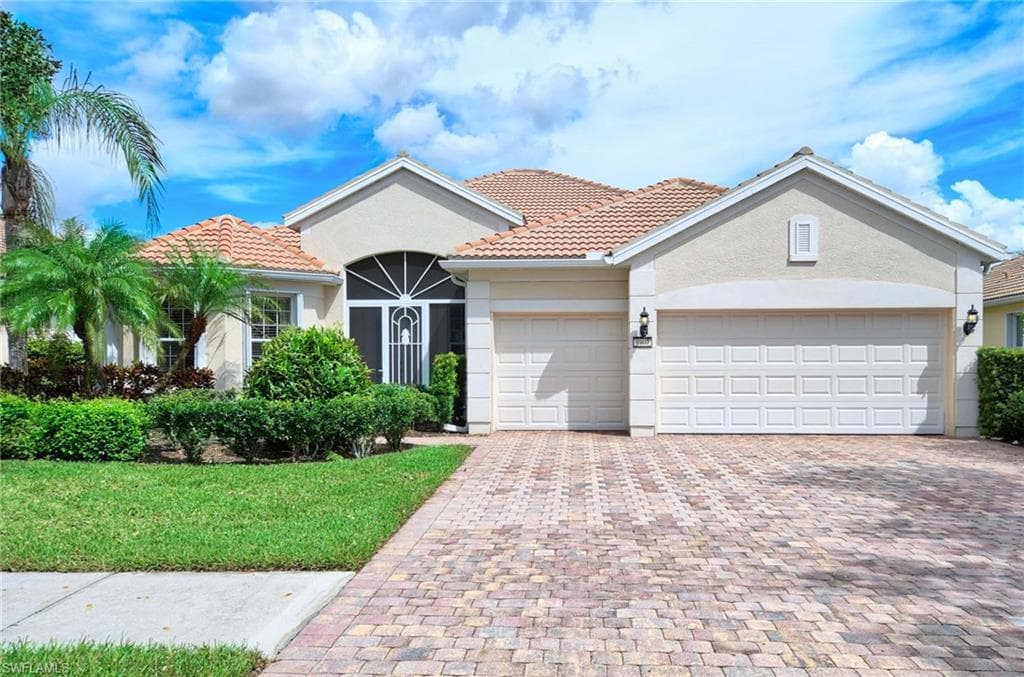 8907 Verducci CT NAPLES, FL 34114