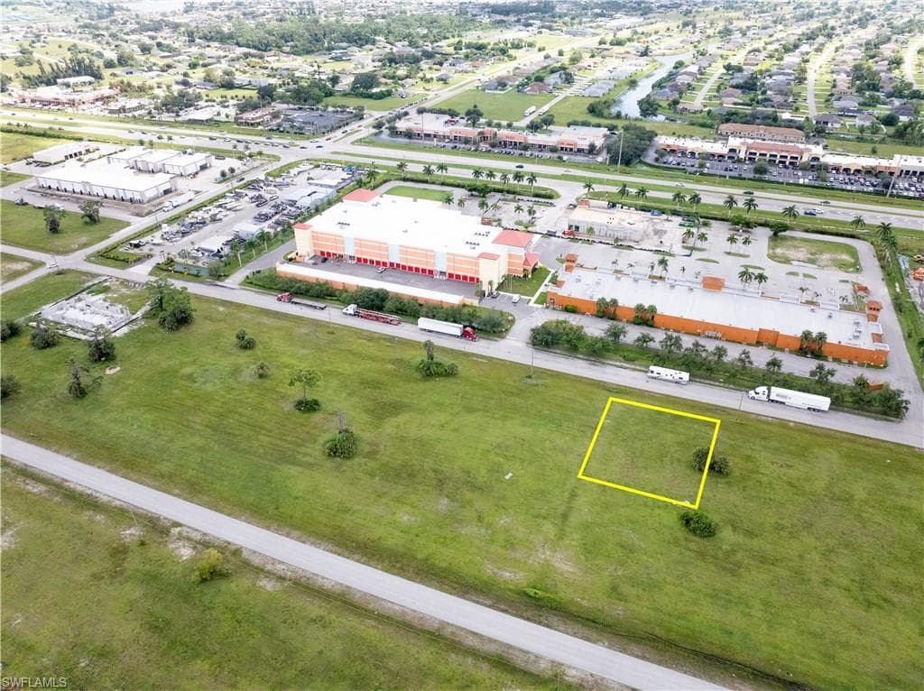 1133 Ceitus TER CAPE CORAL, FL 33991