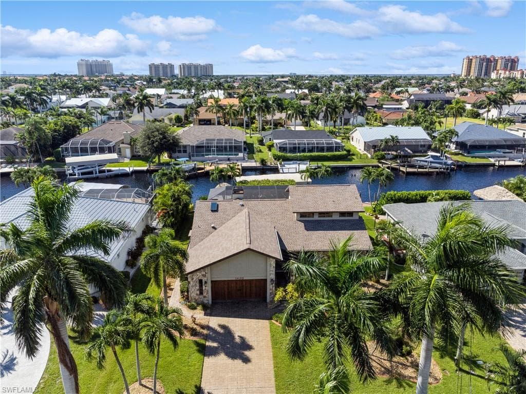 1420 SW 53rd TER CAPE CORAL, FL 33914