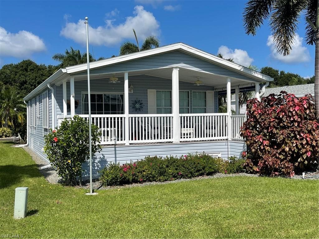 10046 PARKWOOD DR FORT MYERS, FL 33905