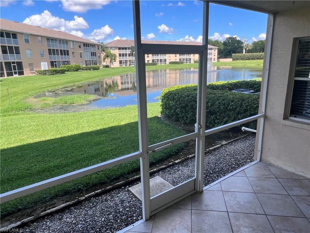 9640 Victoria LN C-105 NAPLES, FL 34109